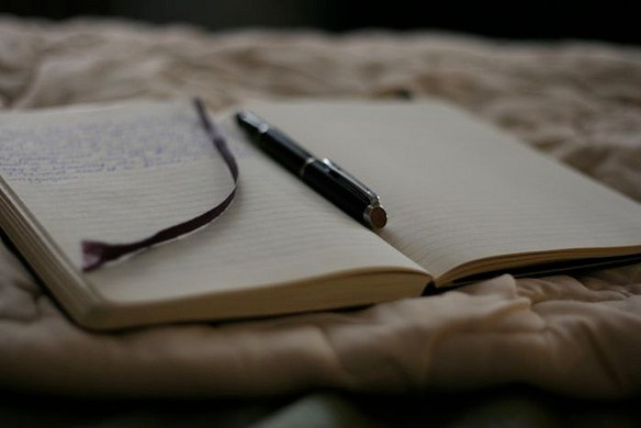writinginbed-louveciennes-flickr